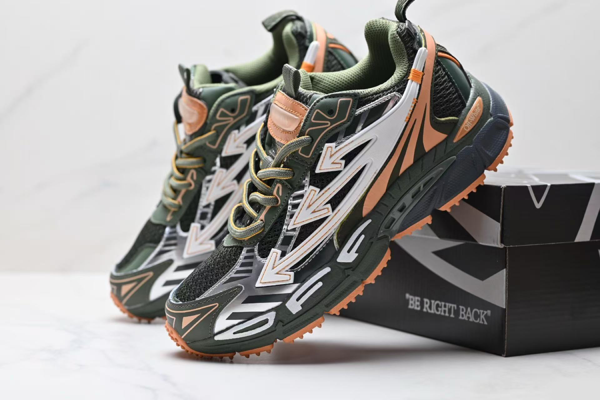 Off White Be Right Back « Vert pêche militaire